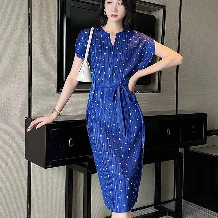 

VANOVICH Polka-dot O-neck Elegant Fashion Simple Pleated Dress Summer New Waist Slim Thin Lace-up Short Sleeves Mid-length Dress