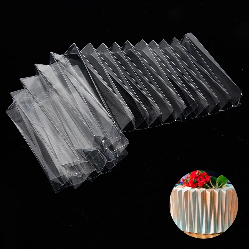 

3D Tringle Pattern Cake Stencil Chocolate Cream Cake Mold Cake Decorating Tool