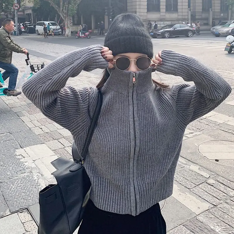

2022 Winter Thicken Turtleneck Causal Knitwear Coat Long Sleeve Zipper Sweater New Korean Knit Cardigan