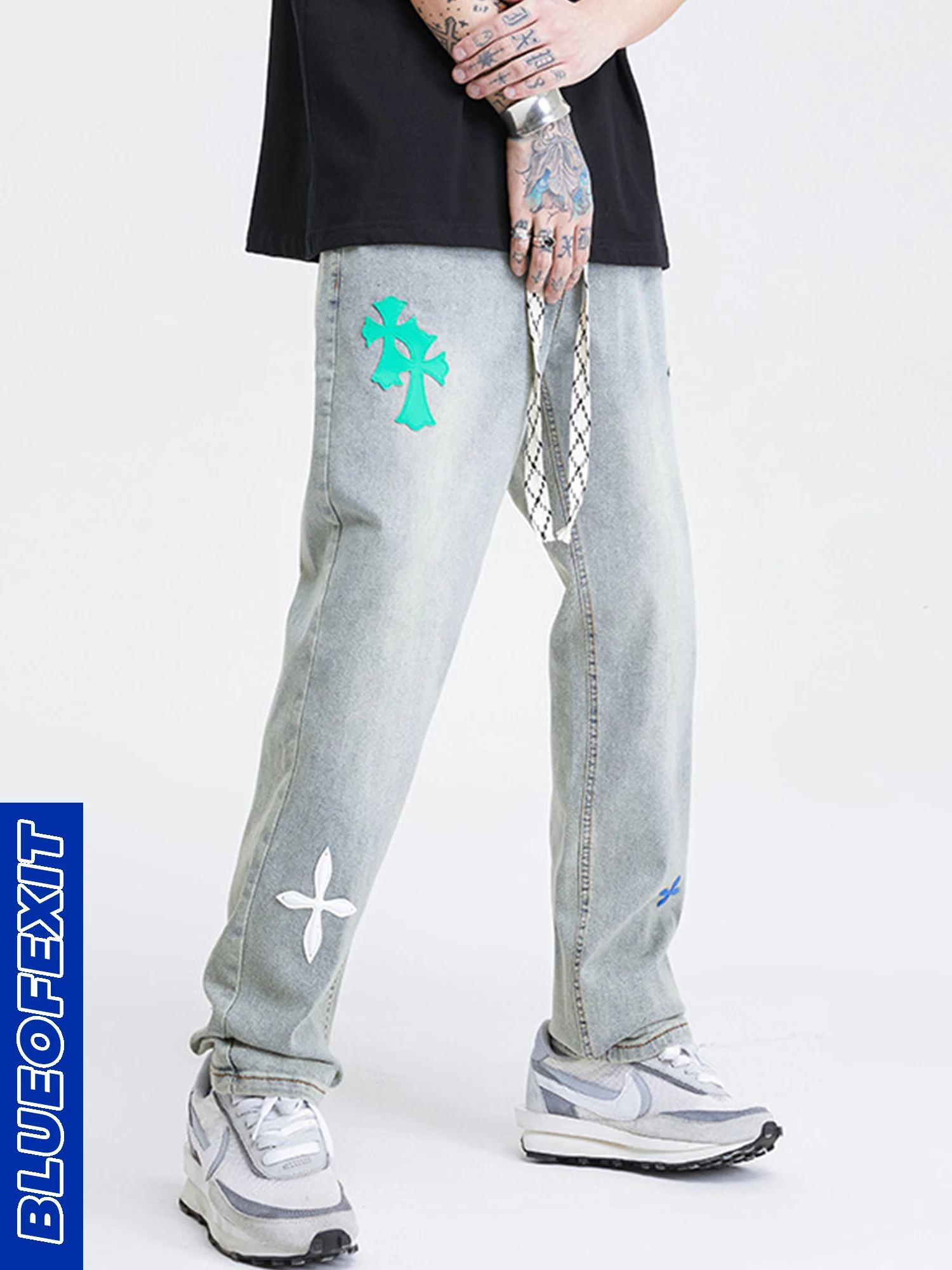 

BLUEOFEXIT Men Fashion Light Blue Straight Wide leg pants Streetwear High Street Retro cross loose Male Brand jeans