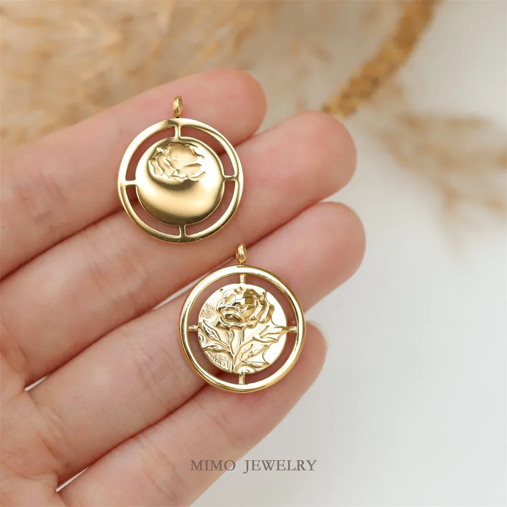 

Titanium Steel Gilded Retro Three-dimensional Rose Ring Pendant Collarbone Chain Sweater Chain DIY Accessories