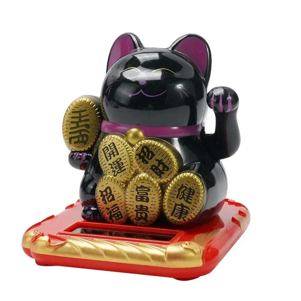 Манеки Неко на солнечной энергии счастливый кот приветствующий китайский