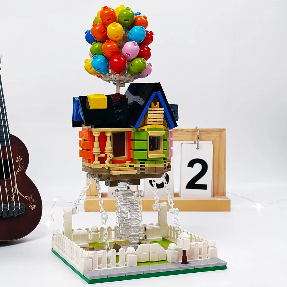 Конструктор DK7025 модульный Детский конструктор Летающий воздушный шар 555 деталей
