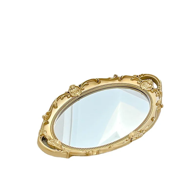 Зеркало со стеклянной подставкой в стиле ретро