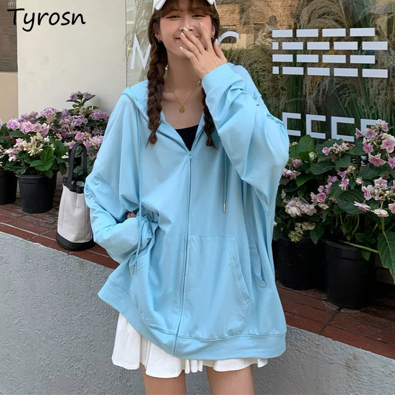 

Куртка женская с капюшоном, модный простой Бомбер С Вышивкой Букв, универсальная Милая верхняя одежда в стиле ольччан/Харадзюку для подрост...