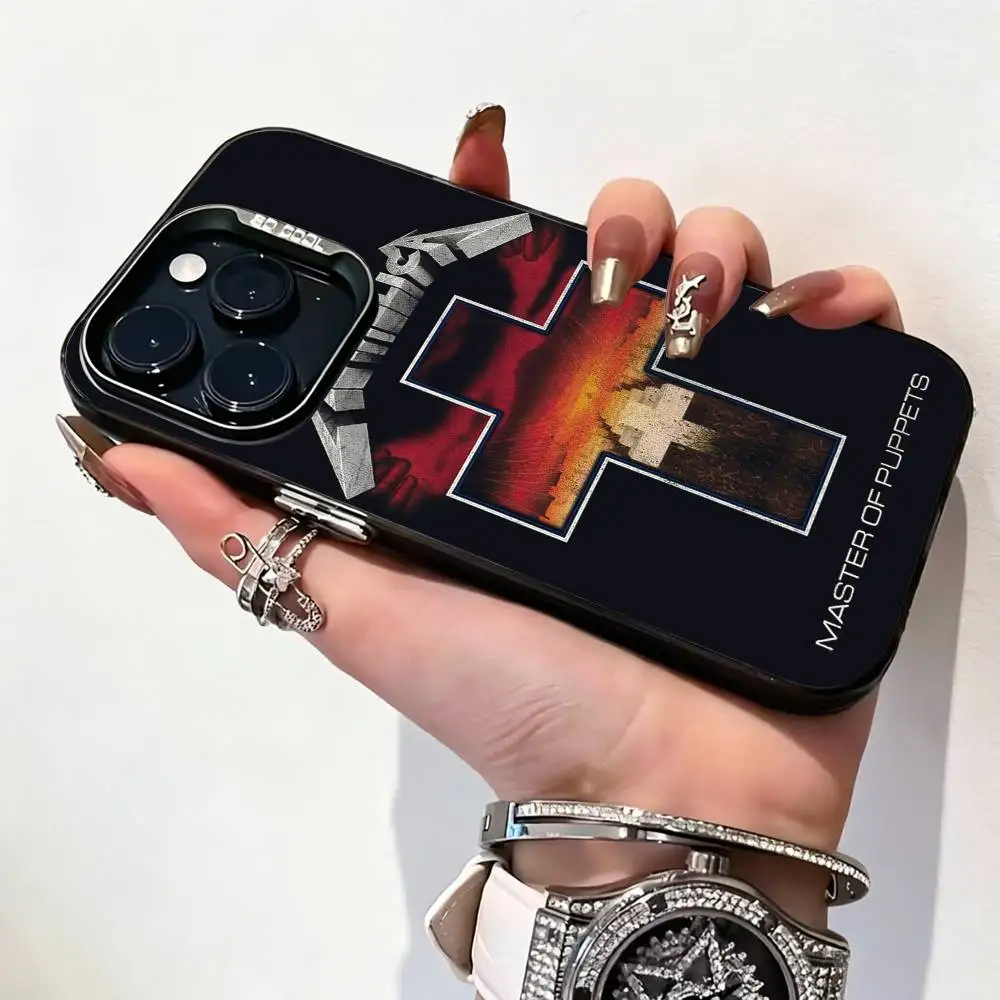 Фото Чехол для телефона M-Metallica Fashion Rock Band для iPhone 17, 16, 15, 14, 13, 12, 11 Plus, Pro Max, XS, цветной серебристый чехол-накладка №3
