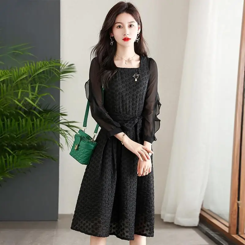 Элегантное Изысканное деловое черное платье знаменитости женское с вырезами на