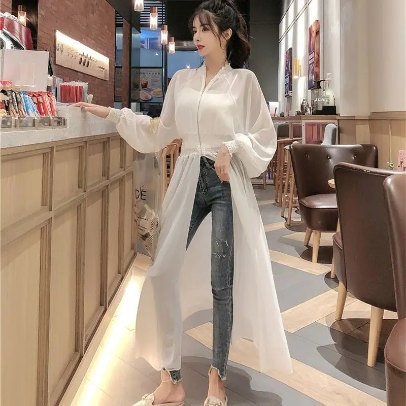 

Perspective Mesh Stitching Ruffled Jacket Spliced Pleated Gauze Chiffon Coat Sunscreen Cardigan Zipper Flare Sleeved Trench Tops