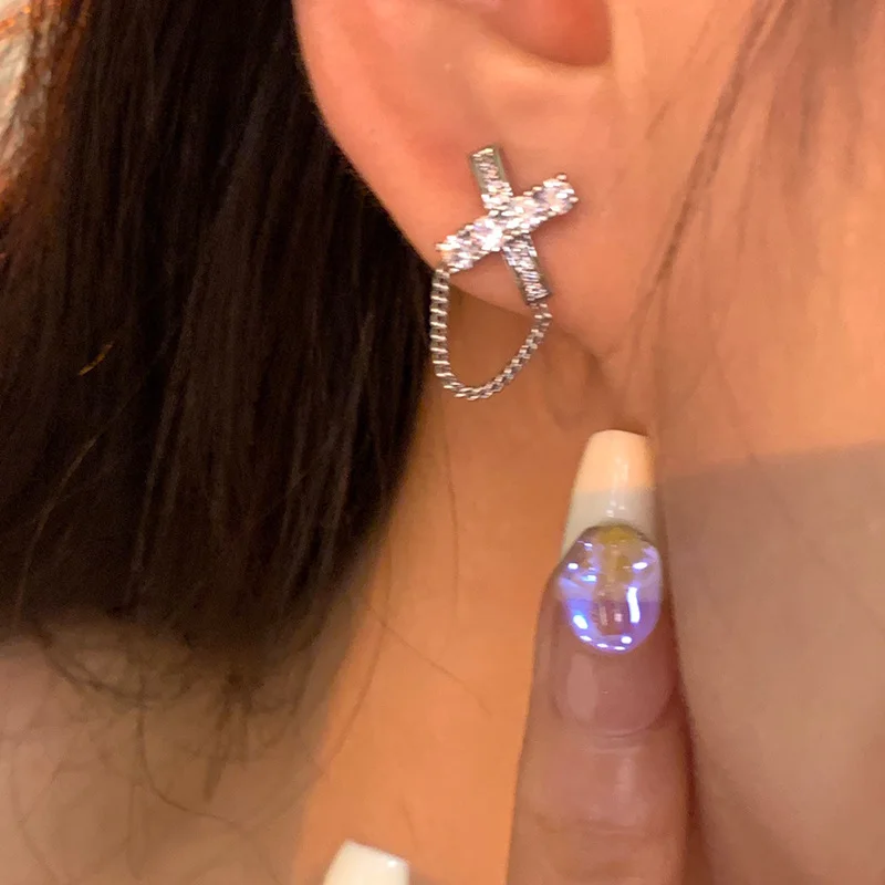 

Minar Temperament Bling CZ Cubic Zirconia Chain Earring for Women Silver Color Copper Crossed Stud Earrings Every Day Jewelry