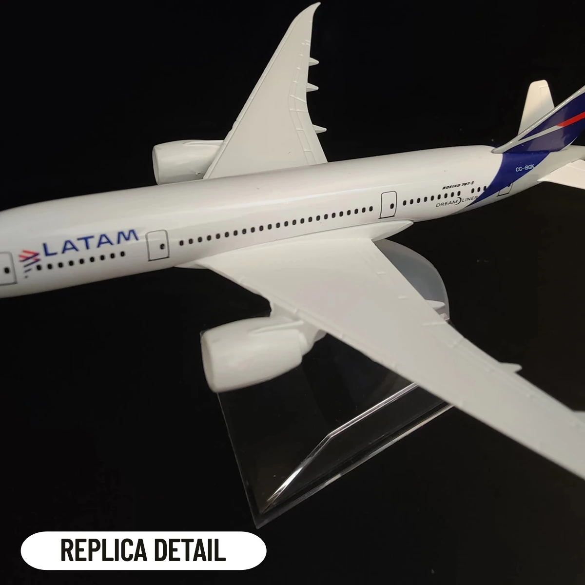Фото Масштаб 1:400 металлический самолет Реплика 15 см LATAM B787 Boeing Airbus самолет литье под давлением Модель Детская комната Декор подарок игрушки для м... №5