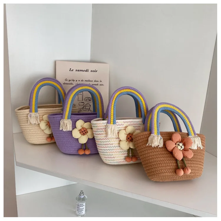 

2022 New Korean Version of The Pastoral Rainbow Hand-held Straw Bag Female Foreign Air Hand Bag