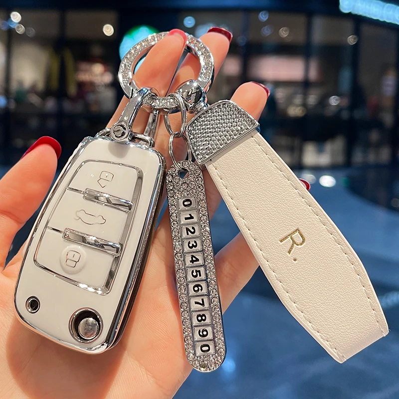 

TPU Car Key Case Cover Protect Shell For Audi C6 R8 Q5 A6 TT RS S6 A7 B6 B7 B8 A1 A3 Q3 A4 A5 8P 8V 8L Car Keychain Accessories