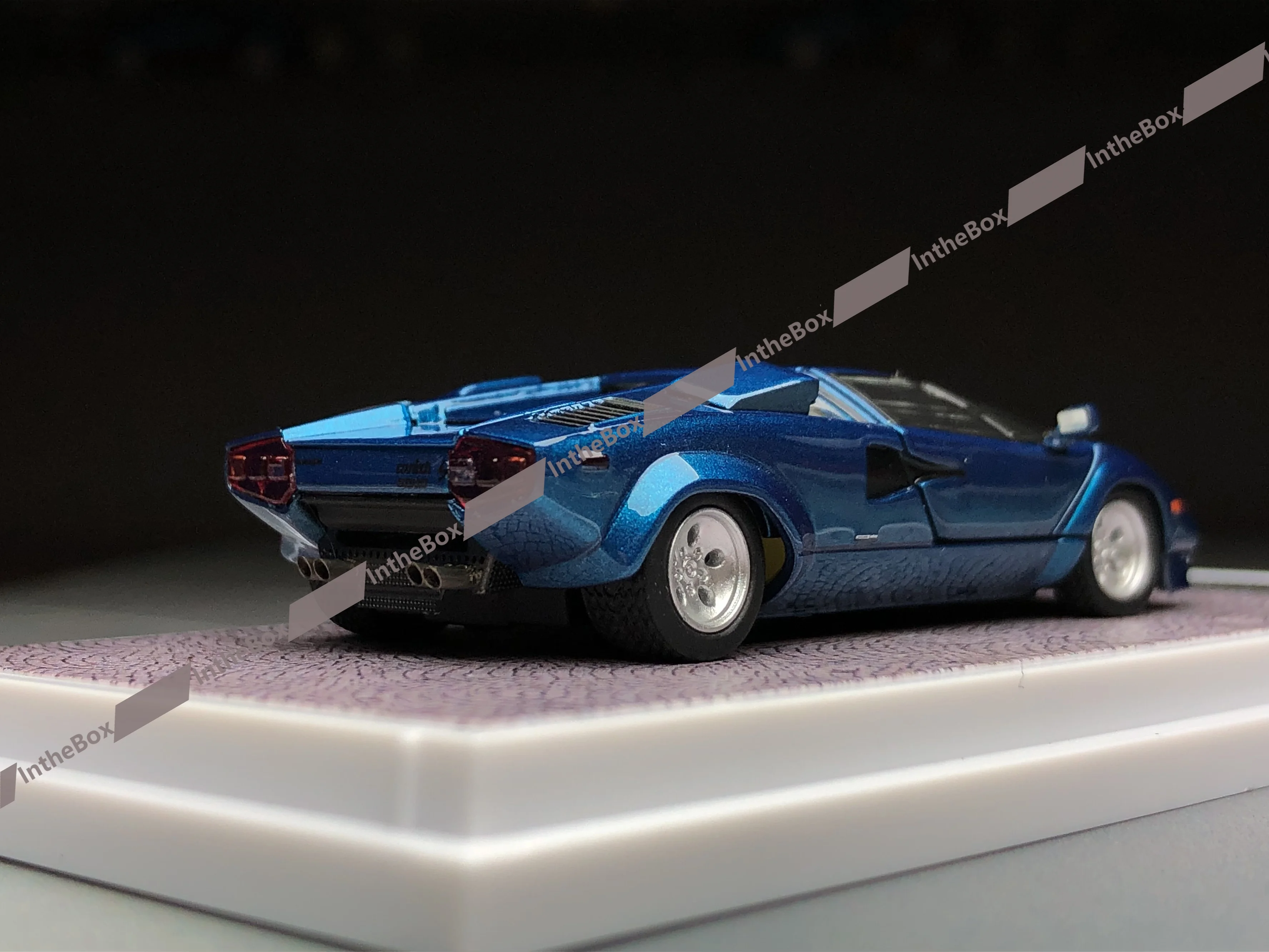 FindClassically FY Countach LP5000 QV Blue 1:64 Литая под давлением модель автомобиля Коллекция