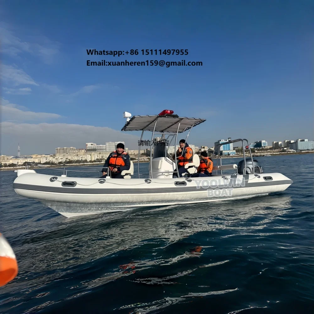Фото Китайская надувная лодка RIB 680 из стеклопластика с глубоким V-образным корпусом, тентом T-top и бимини-тентом из Hypalon №1