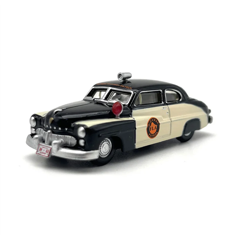 

1:87 Scale Diecast Alloy Highway Patrol Vehicle Model Nostalgia Classic Adult Toy Collectible Gift Souvenir Static Display