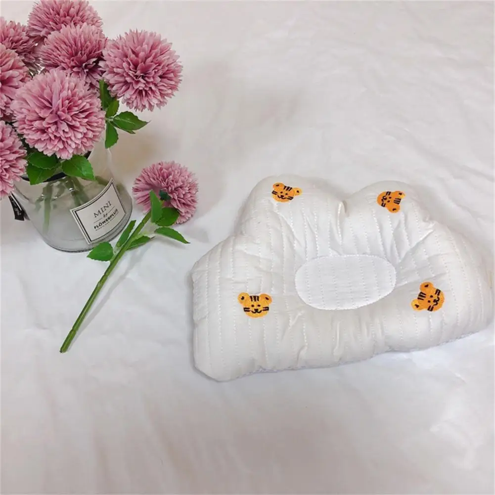 

Head Support 8 Styles Bear Tiger Rabbit Embroidered Nap Pillow for Newborn