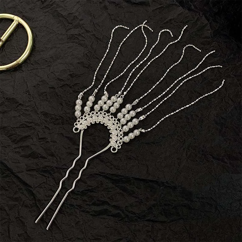 Металлические кисточки для волос