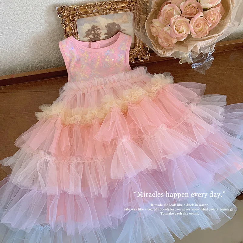 

Girls' Dress 2023 Summer New Children's Sleeveless Fluffy yarn Rainbow Sequin Baby Princess Cake Dress for Party Wedding dress