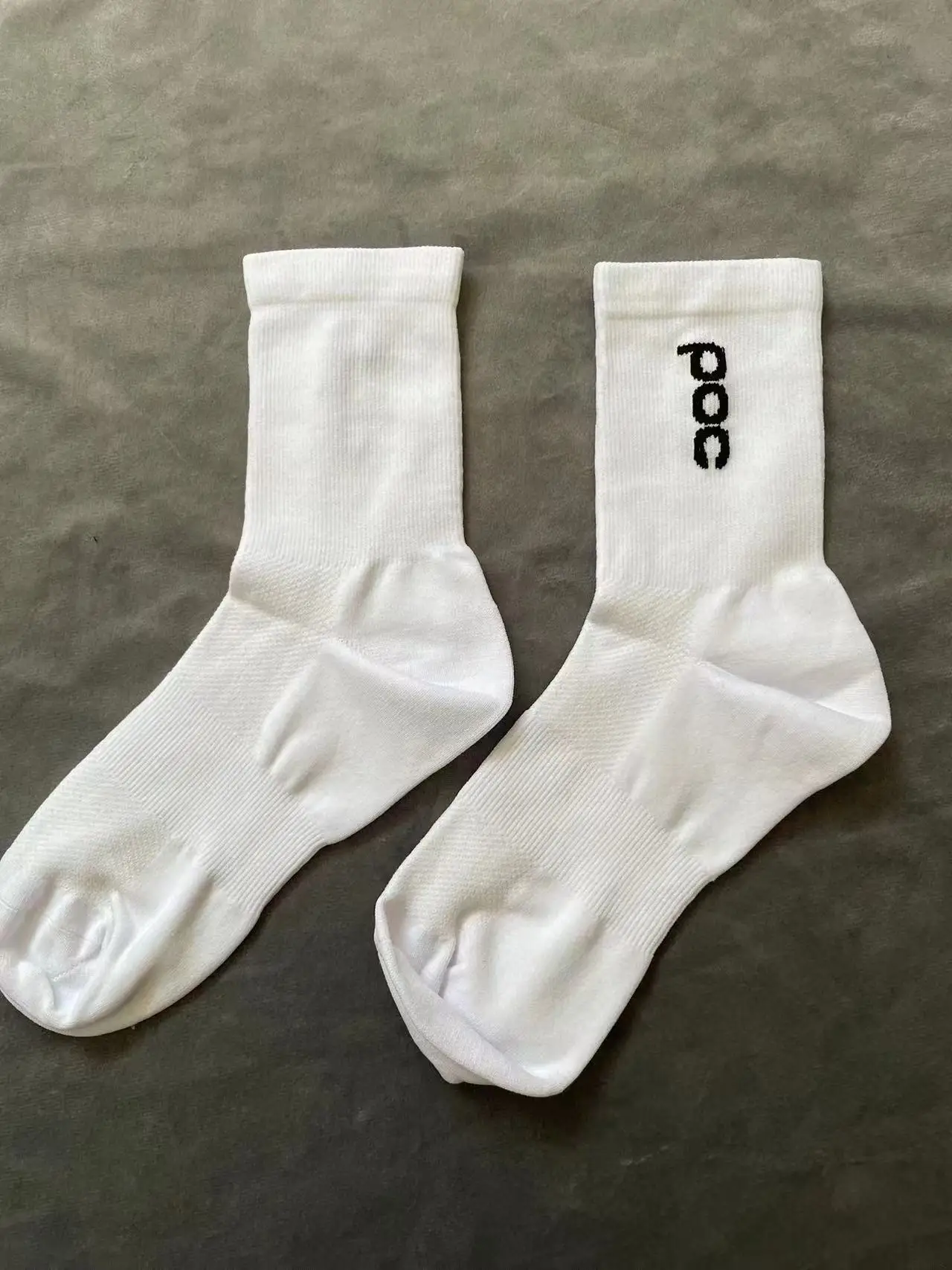 Скоростные носки POC для сухой езды на велосипеде уличные черно-белые