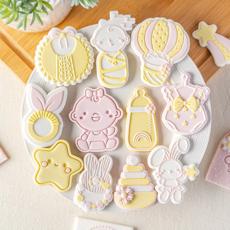 

Girl baby sugar cracker mold cartoon baby full moon dessert table decoration embossing mold DIY baking tool
