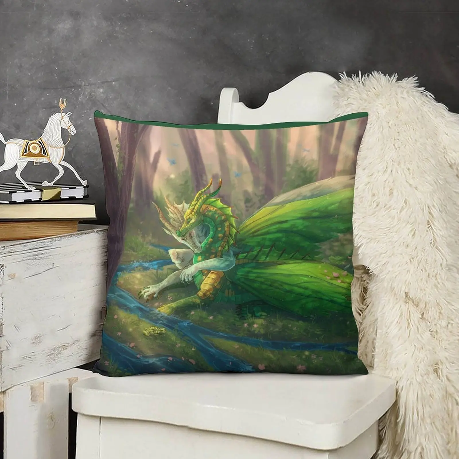 Декоративные наволочки с вышивкой Крылья огня-солнца и ивы