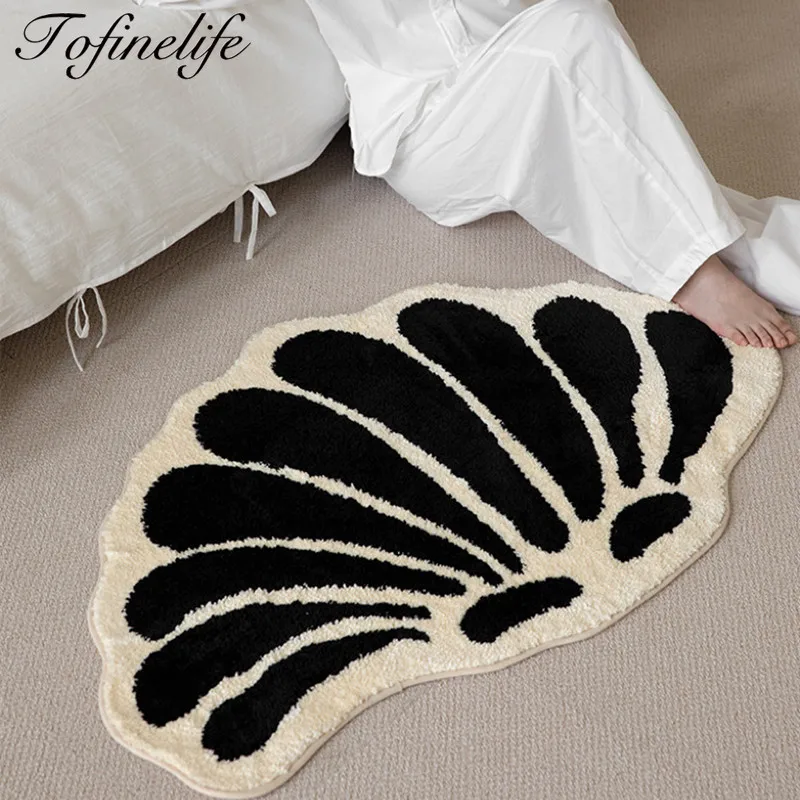 

Top Quality Tufted Rugs for Bedroom Decor Luxury Nordic Carpet Black White Doormat Home Black White Stripe Rug Soft Fluffy Mats