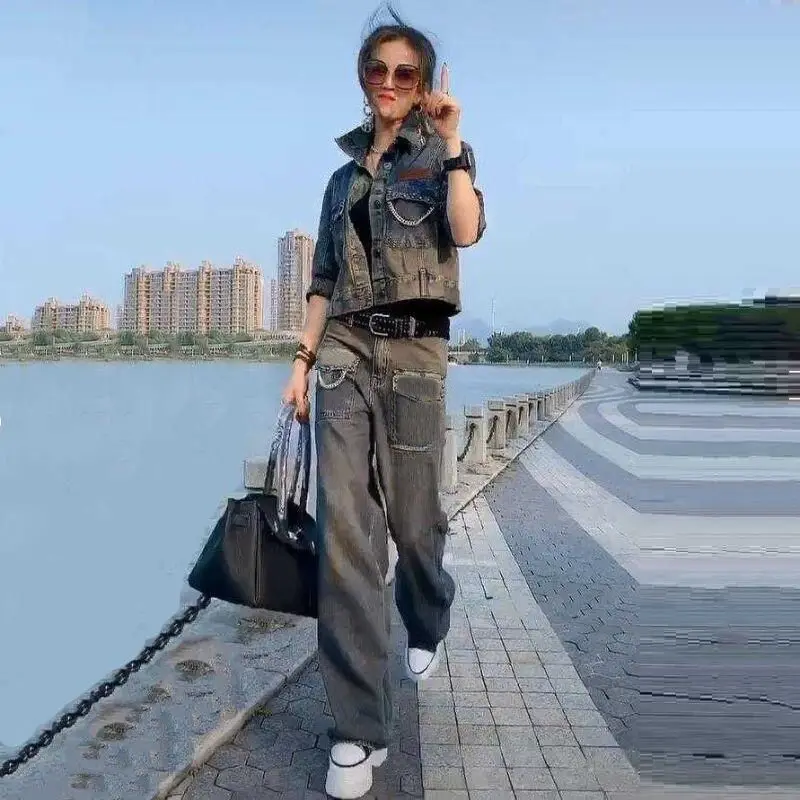 

2022 spring and autumn stitching hanging chain plus velvet thick denim short jacket women's fashion wide-leg pants suit women's