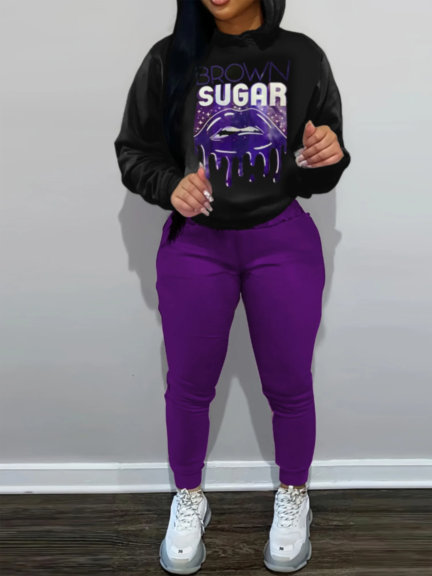 Спортивный костюм с капюшоном и принтом кенгуру