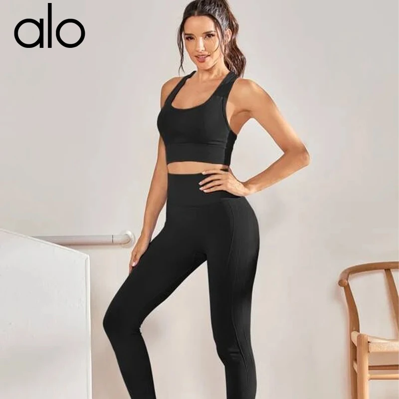 

Бесшовный спортивный костюм Alo для йоги, женская спортивная одежда из двух предметов, дышащая спортивная одежда, леггинсы с высокой талией и...