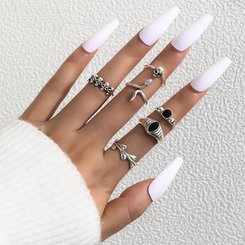 Женская винтажная бижутерия серебряный цвет |