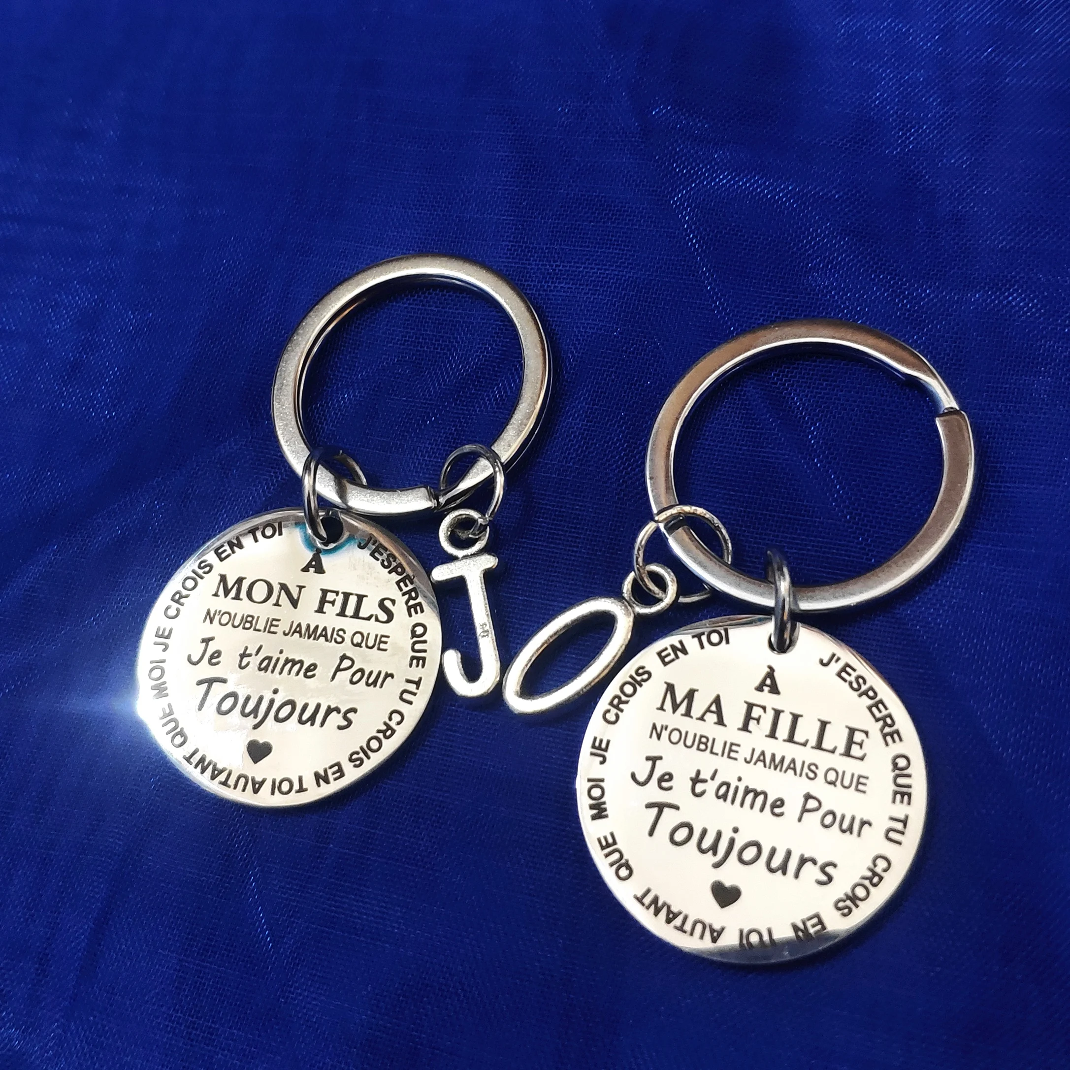 

Gifts for Sons and Daughters Keys Holder Pendant Ornaments Mirror MON FILS MA FILLE Keyring A-Z English Letters French Phrases