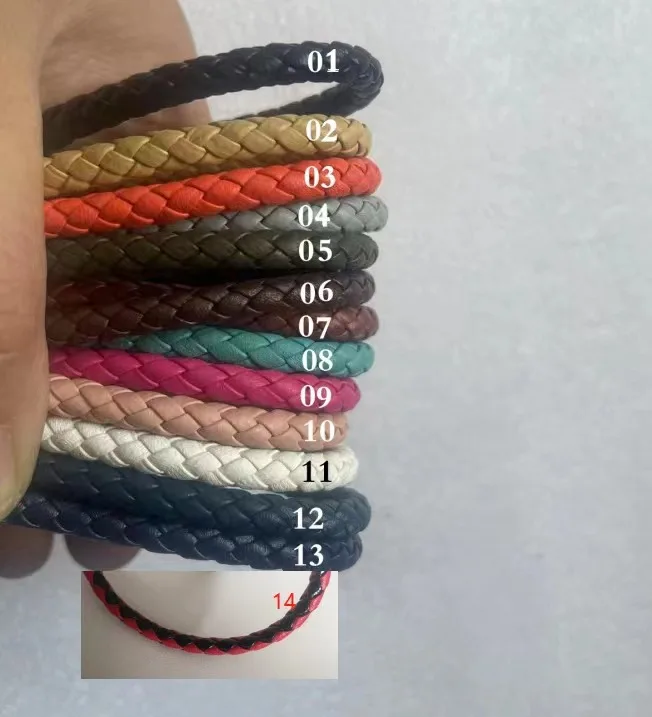 

Custom Differnt Clasp Leather Bracelet