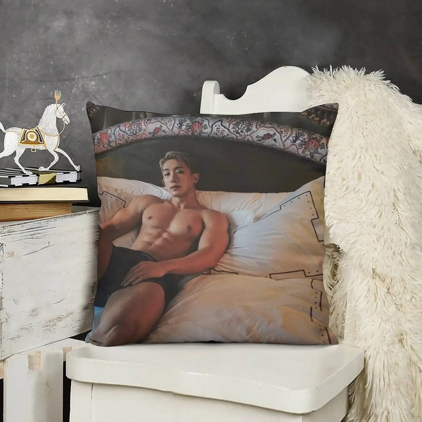 Сексуальная подушка Wonho monsta x подушки для кровати рождественские декоративные