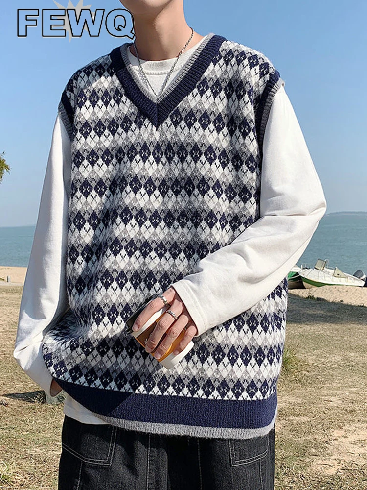 

FEWQ Men's Knitting Vest Autumn Winter Male Loose Korean Contast Color Plaid V-Neck Sweater Vests 2023 Sleeveless Top 24A502