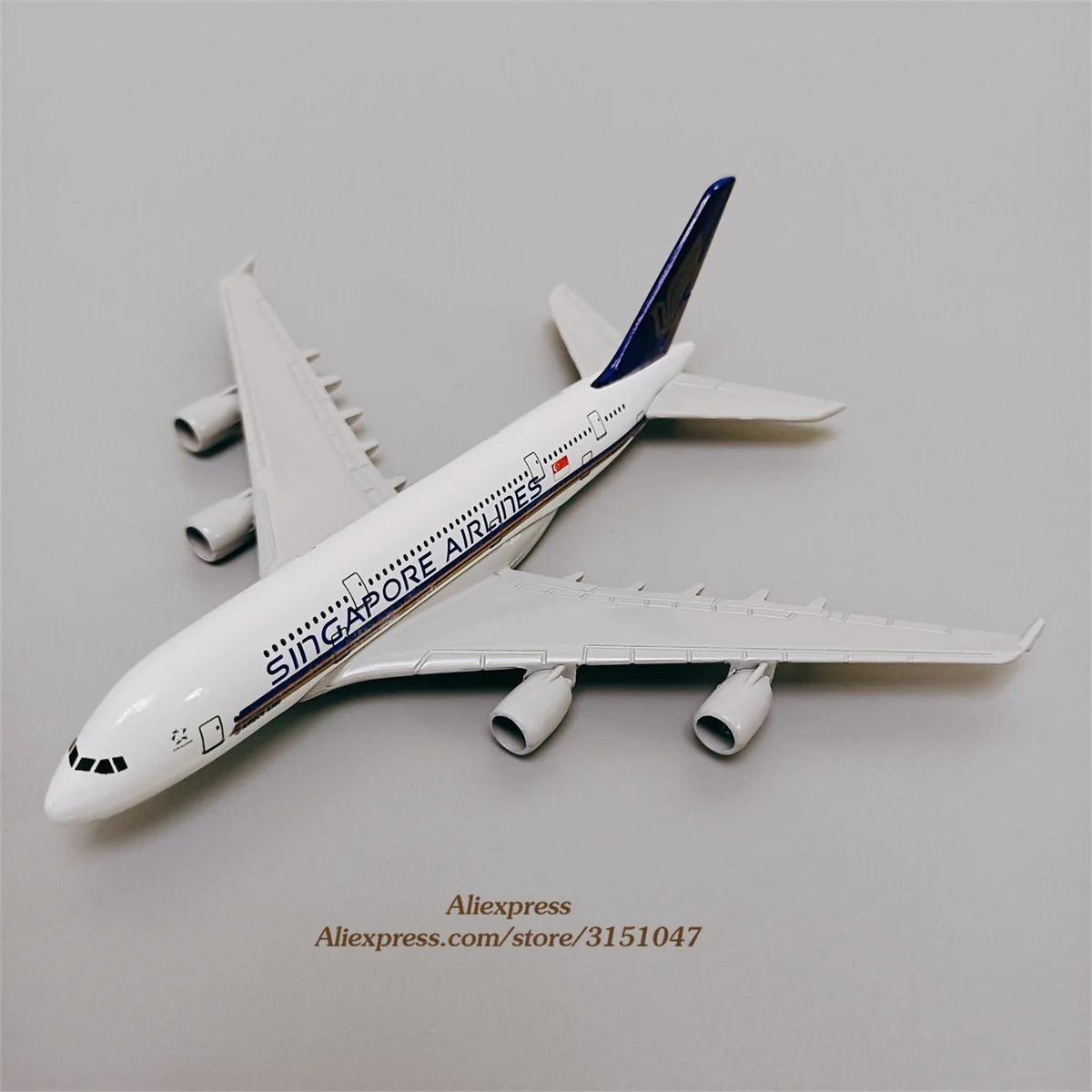 

Самолет самолета A380 из металлического сплава, 16 см, модель самолета из Сингапура, аэробус 380, модель самолета со стойкой, подарки для детей