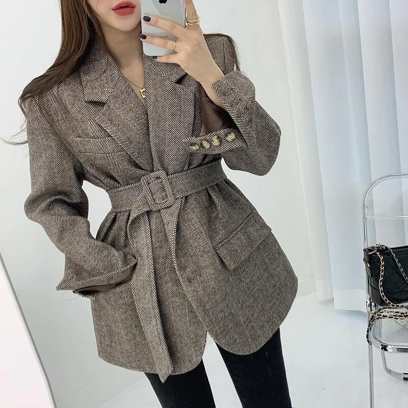 Korean Version of Chic Temperament Herringbone Pattern Bandage Waist Was Thinner Quilted Thick Suit Woolen Jacket 2022 Women New