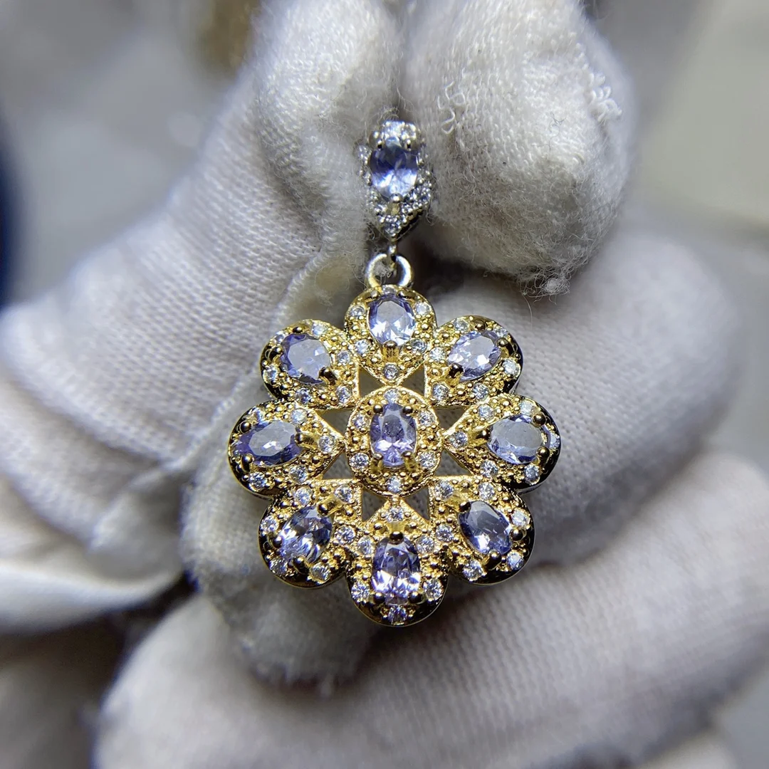 

1Pcs/Lot Natural Tanzanite Blue Pendant Necklace Accessories 925 Silver Inlaid Leaves Woman Jewelry Bijou Fantaisie Femme