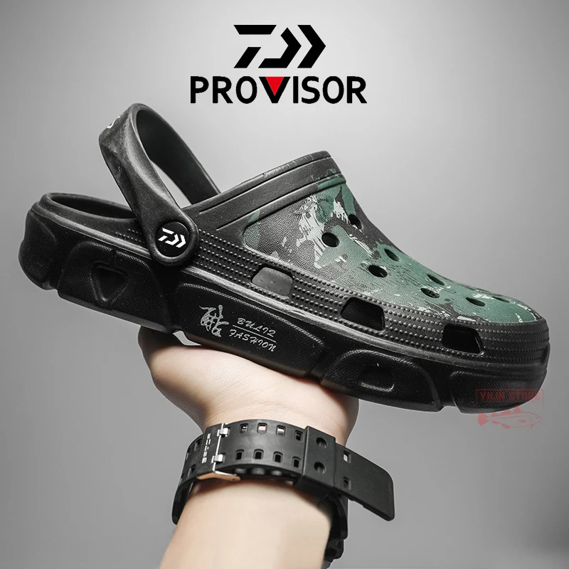 

Daiwa Fishing Sandals Hole Shoes Men Summer Fashion Baotou Slippers 2022 Outdoor Non-slip Beach Shoe Thick Bottom Wear-resistant