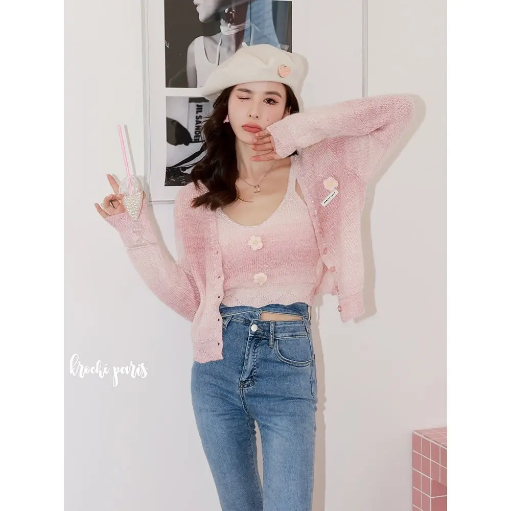 

STSVZORR Spring and Autumn New Gradient Rainbow Candy Beads 2-Piece Knit Sweater Camisole Women's Top