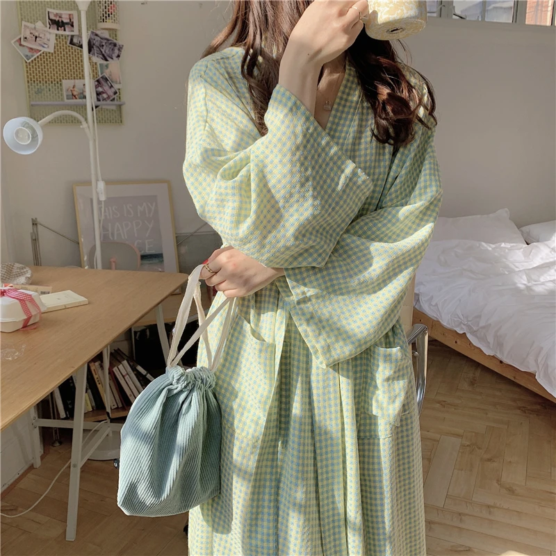 Women Plaid Robe Loose Pajamas Japanese Style V-neck Long Sleeve Ins Nightgown Comfortable Casual Spring New Sleepwear