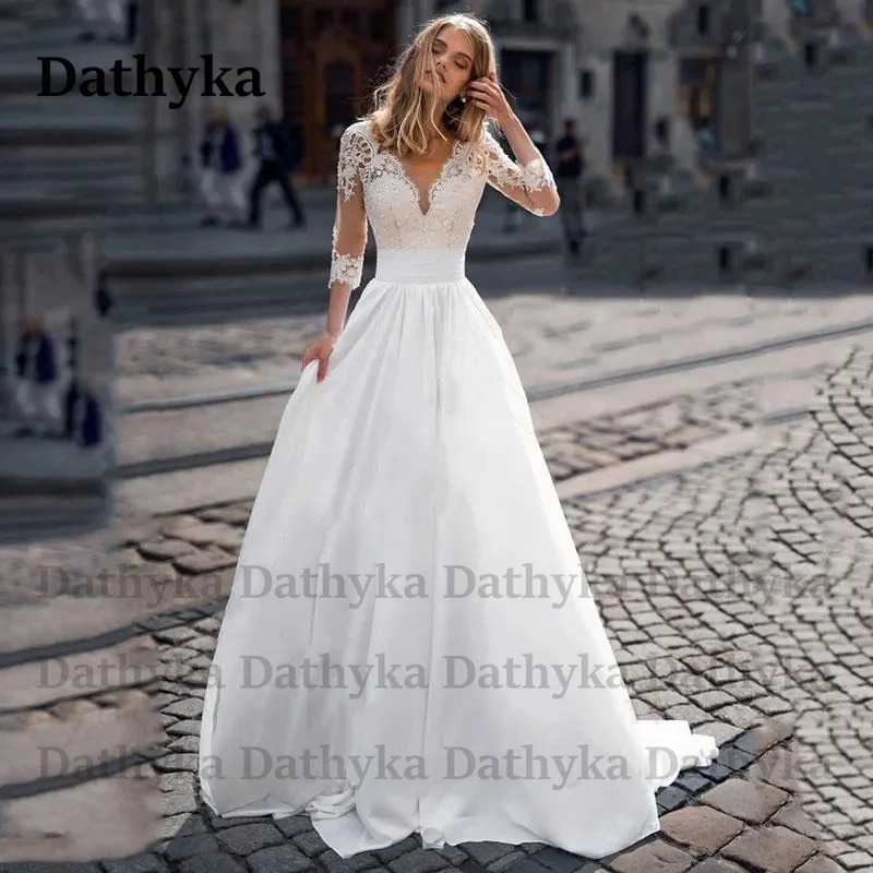 

Dathyka Charming Button Wedding Dresses Tulle Illusion Satin V-Neck A-Line Long Sleeve Court Train Appliques Vestidos De Novia