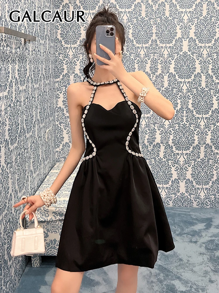

GALCAUR Patchwork Diamonds Dress For Women Halter Collar Sleeveless High Waist Sexy Mini Dresses Female 2022 Summer Fashion New