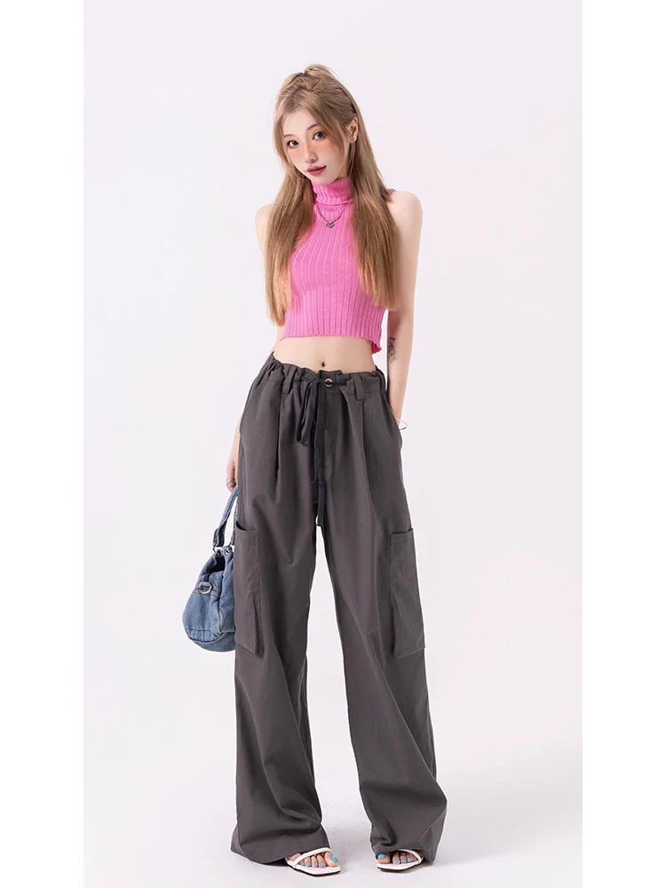 

Женские прямые брюки-карго с карманами, серого цвета