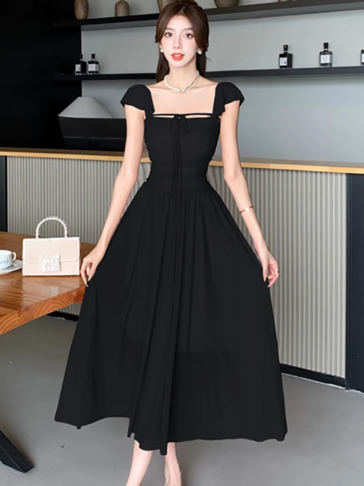 Летнее плиссированное облегающее длинное платье с розовым бантом и квадратным