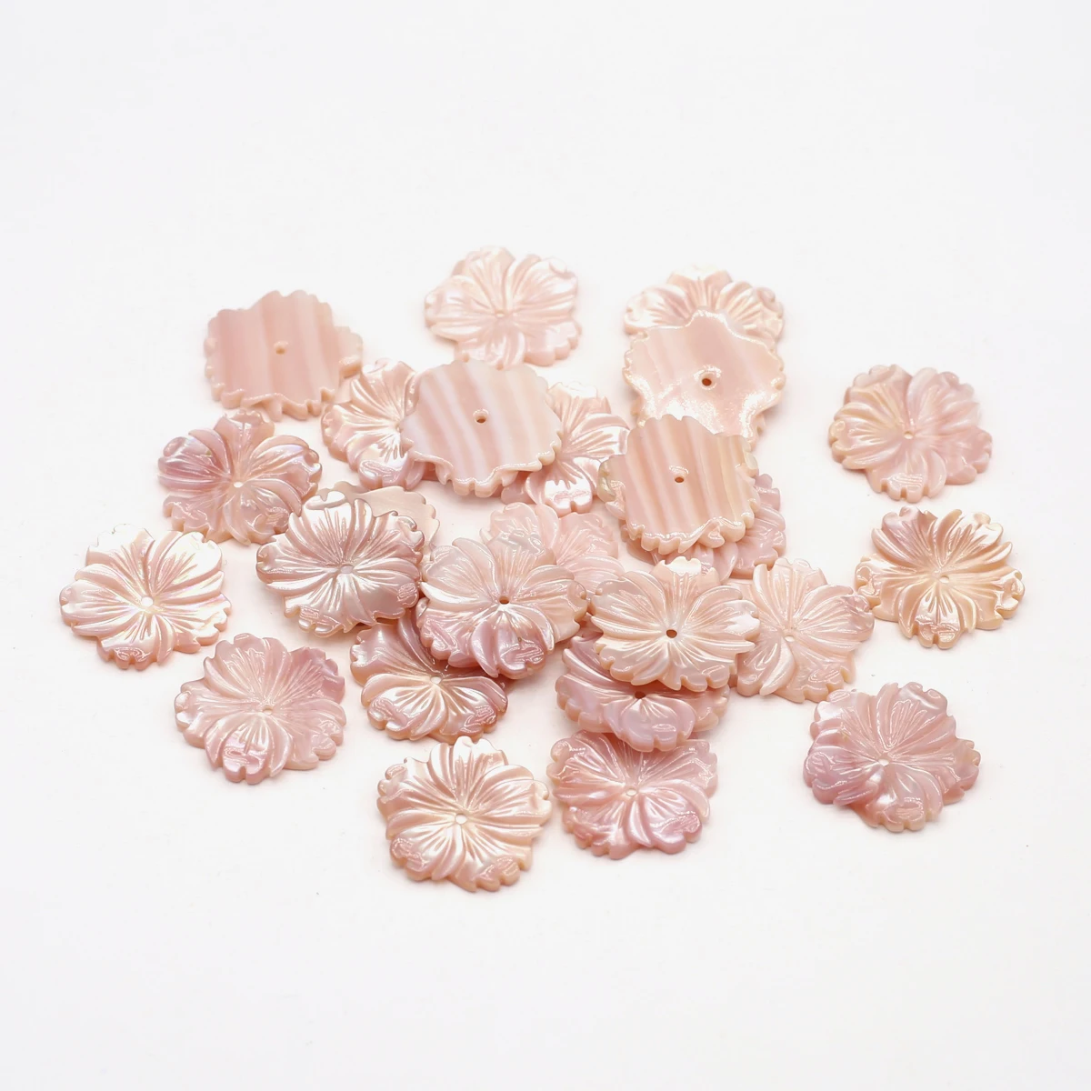 

Natural Mother of Pearl Shell Beads Flower Shaped Through Hole Loose Spacer Beads for Jewelry Making DIY Necklace Accessories