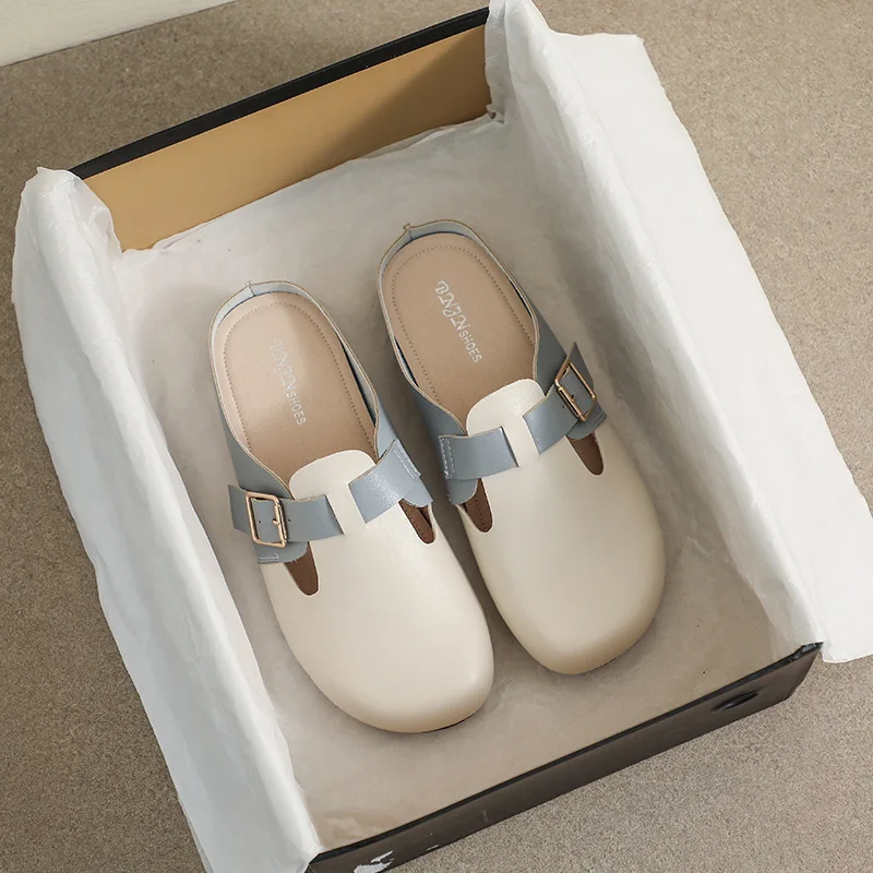 

Тапки повседневные туфли с заклепками Стандартный носок низкие Роскошные плоские резиновые металлические украшения в стиле ретро на широк...