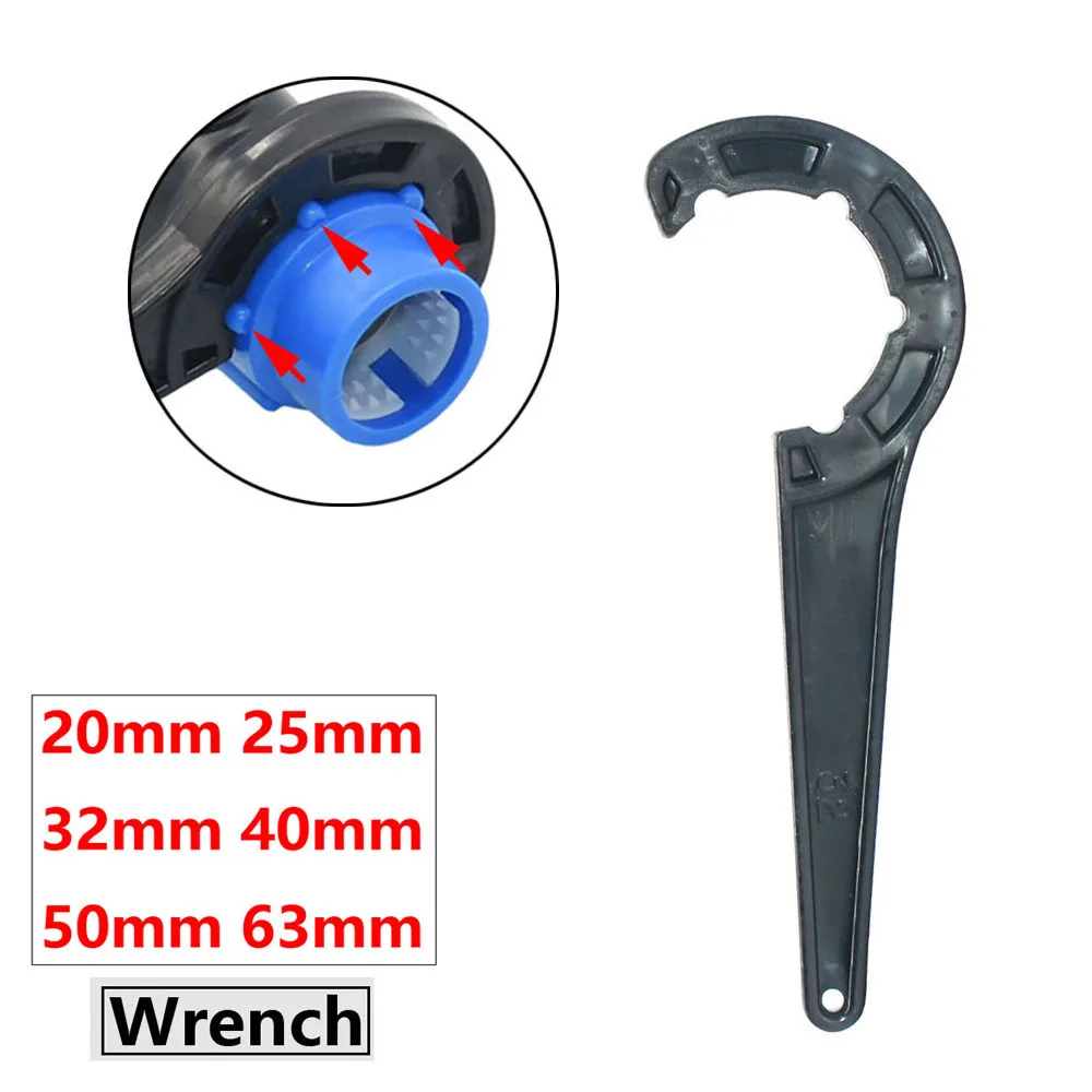 

Соединитель для садовой трубы пластик черный/синий