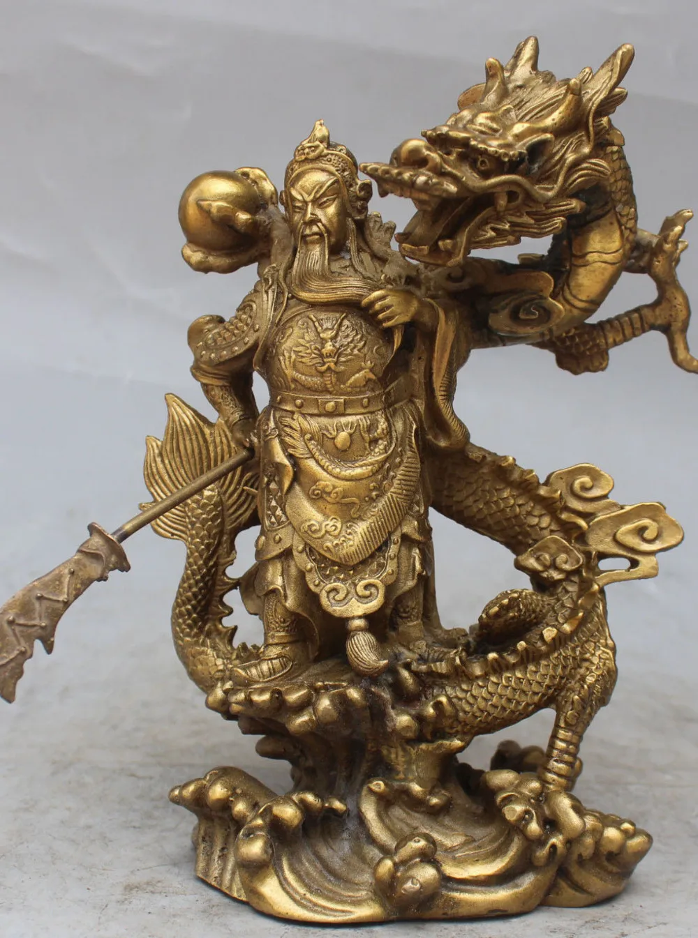 

Copper Brass CHINESE crafts decoration 10" Chinese Fengshui Bronze Guan Gong Yu Warrior God Sword Stand in Dragon Statue