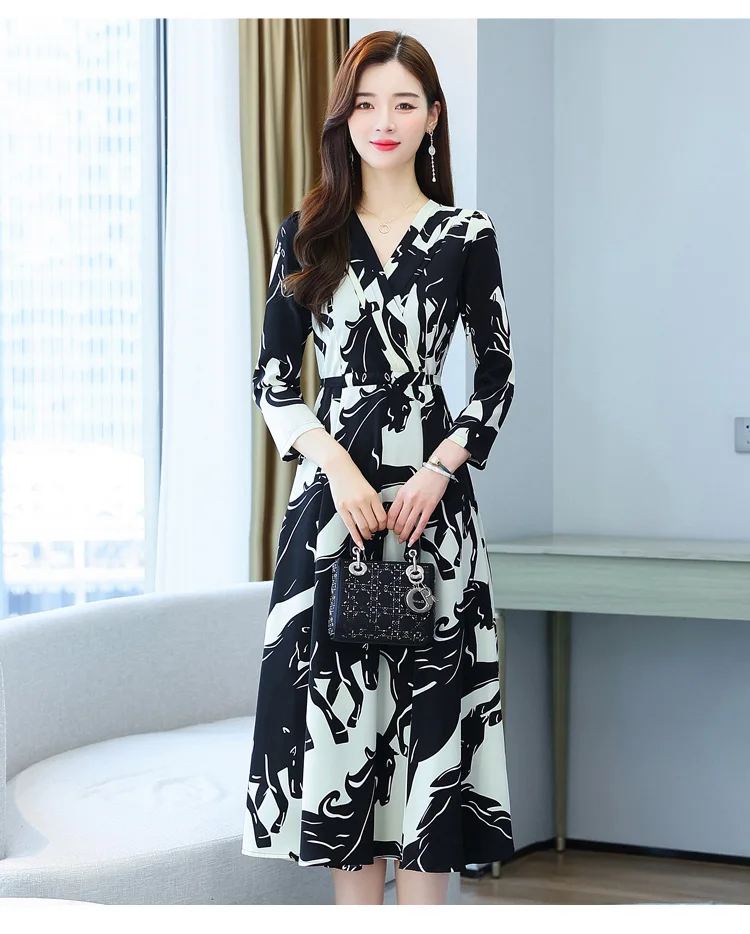 

Real Shot Spring Autumn New Women's Knee-Length Slimming High-End Big-Name Temperament Middle-Aged Mother Long Sleeve Dress