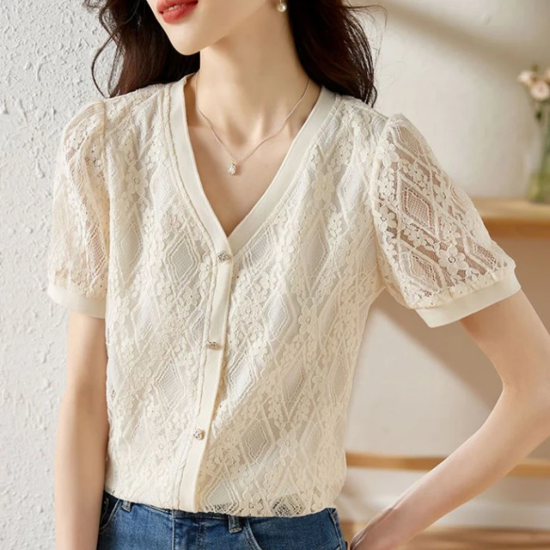 

Lace Blouses Women's Short-Sleeved Summer Blouse Loose Women's Fairy V-neck Hollow Out Top Blusas De Chifon Elegantes